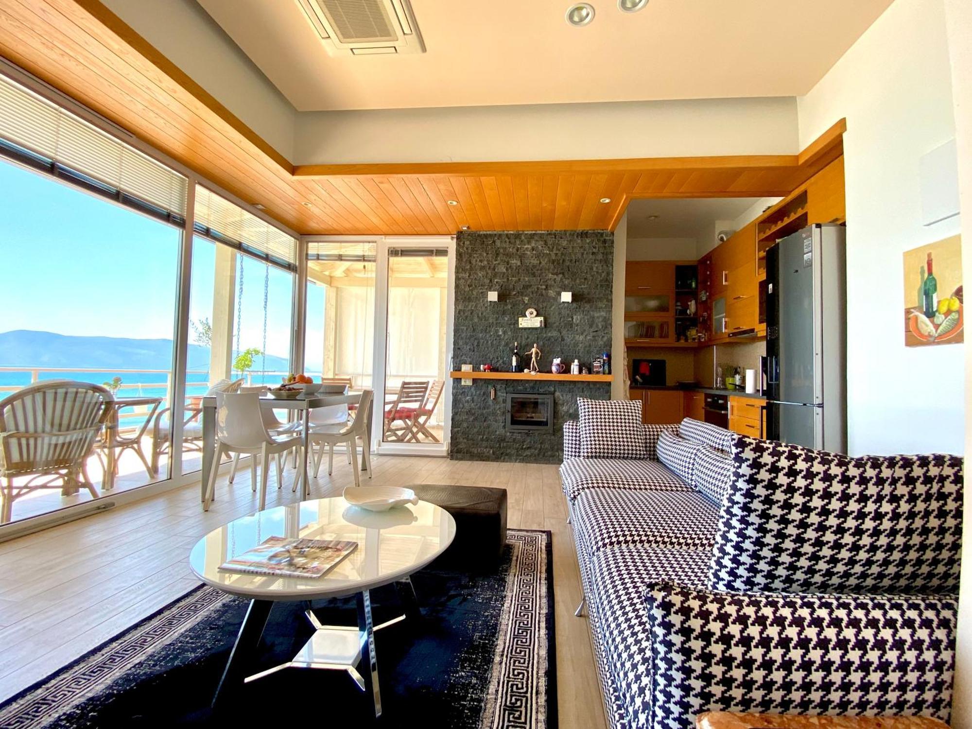 Eka Luxury Two-Bedroom Seaview Apartment วญอเรอ ภายนอก รูปภาพ